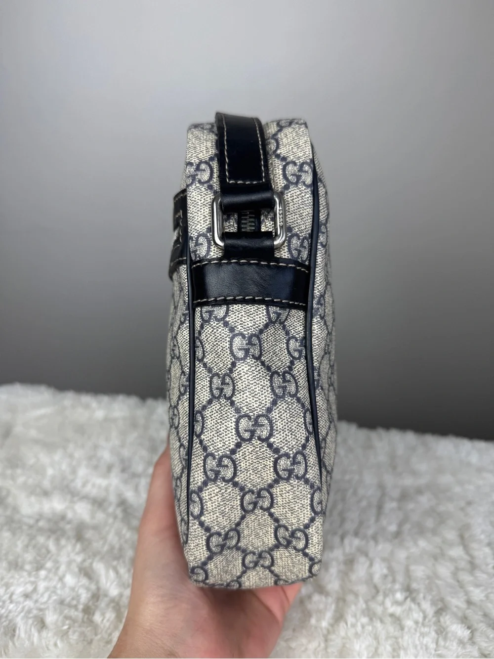 Gucci Small Gray/Black GG Supreme Messenger Crossbody Bag